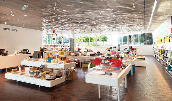 Walker Art Center Big Shop - right View